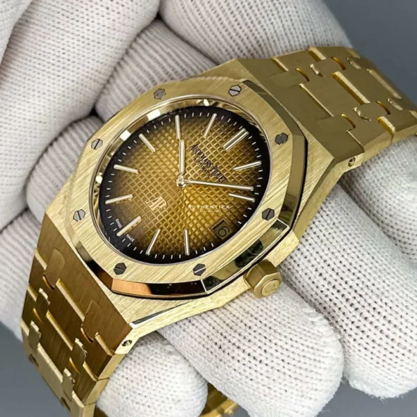 Audemars Piguet Jumbo Extra Thin Yellow Gold 50th Anniversary 16202BA.OO.1240BA.01 - Image 6