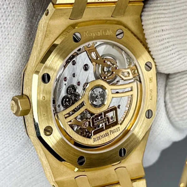Audemars Piguet Jumbo Extra Thin Yellow Gold 50th Anniversary 16202BA.OO.1240BA.01 - Image 4