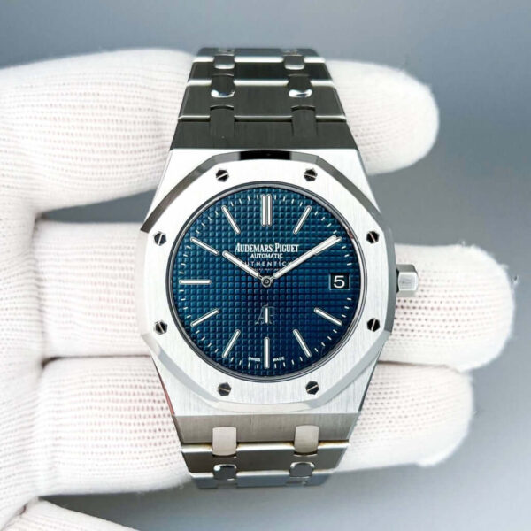 Audemars Piguet Jumbo Extra Thin Stainless Blue Dial 15202ST.OO.1240ST.01 - Image 3