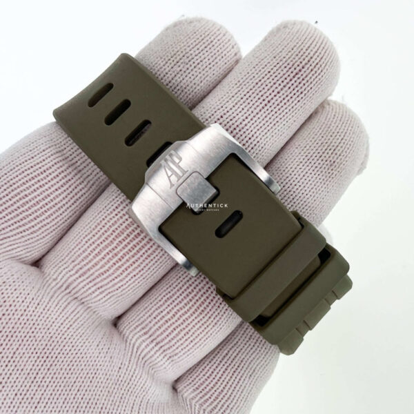 AUDEMARS PIGUET ROYAL OAK OFFSHORE 43MM STAINLESS SMOKED TAUPE DIAL 26420SO.OO.A600CA.01 - Image 6