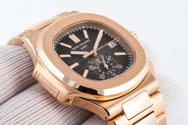 PATEK PHILIPPE NAUTILUS CHRONOGRAPH ROSE GOLD BLACK DIAL 5980/1R-001 - Image 4