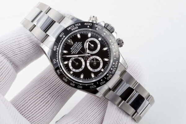 ROLEX COSMOGRAPH DAYTONA STAINLESS STEEL BLACK DIAL 116500LN - Image 4