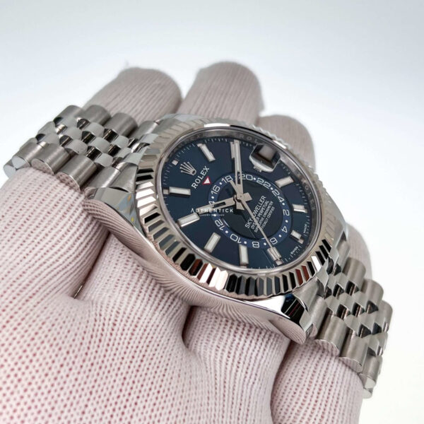 ROLEX SKY-DWELLER STAINLESS STEEL & WHITE GOLD BLUE DIAL JUBILEE 326934 - Image 4